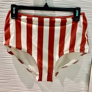 NWT Solid & Striped Bridgitte Bottom